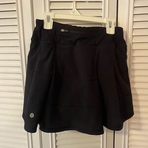Lululemon Skirt Size 2Tall Black
